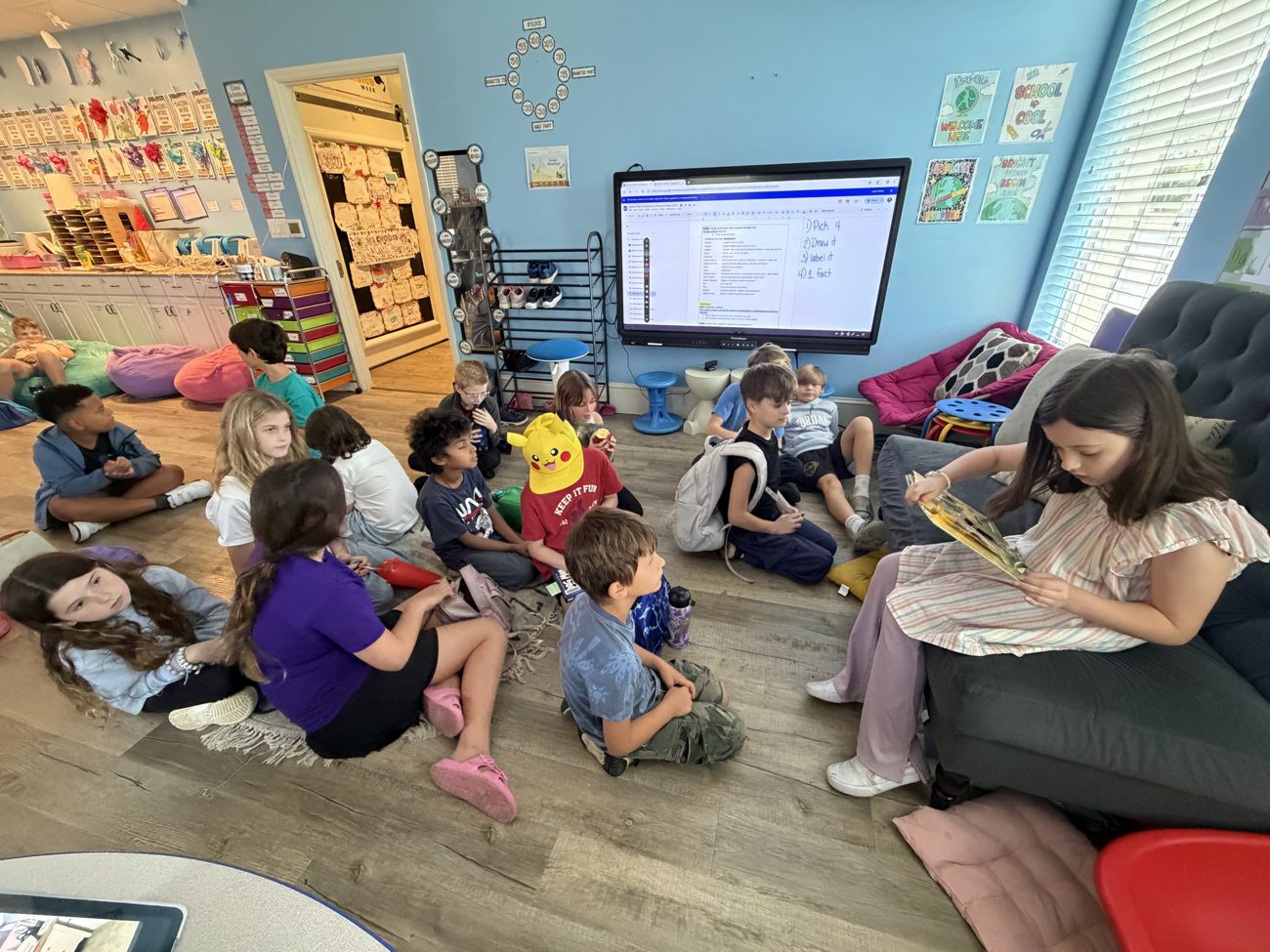 A lesson at the smartboard